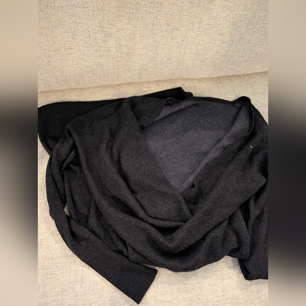 lululemon Elegant Grey Women's Sweater